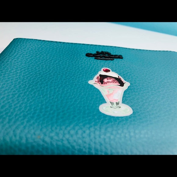 Sold Coach corner zip wristlet ice cream - Picture 4 of 5